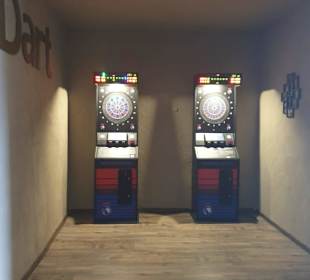 Noch mehr Dart, 9 eigene Mannschaften