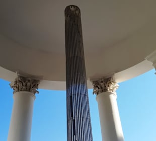 Mit den schöne Säulen