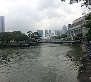 Fluß kurz vor Marina Bay