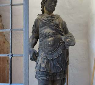 Schloss Ein- und Ausblicke