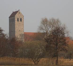 Der Turm überragt alles