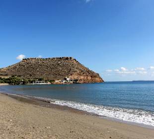 Sehr schöner Strand nahe dem Hotel Marina Village