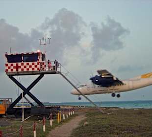 "Flughafen" Los Roques