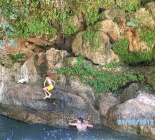 Unterm Wasserfal