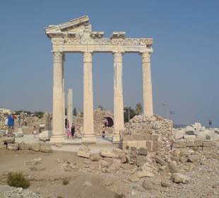 Side, Antiker Tempel