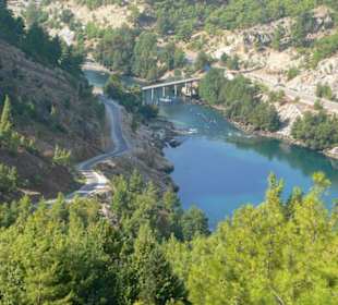 Super Ausblick von oberhalb der Staumauer