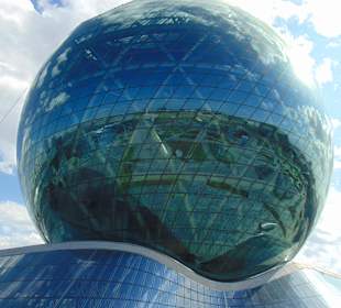 "Nur Alem" Museum für Zukunftsenergien in Astana
