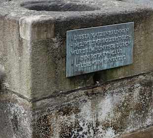 Neustädter Markt und Katzenbrunnen Neustädter Mark