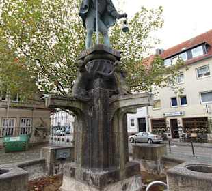 Katzenbrunnen am Neuen Markt