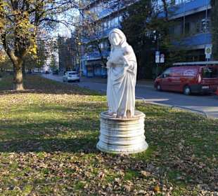 Brunnen Maria Quell des Lebens