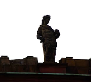 Auf der Brüstung vom Schloss