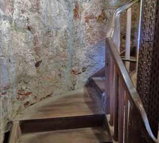 Treppe zum Turm der Altenburg