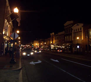 Restaurant von außen (links das Schild)