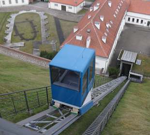 Фуникулер с горы Гедимина (1 евро за подъем/спуск)