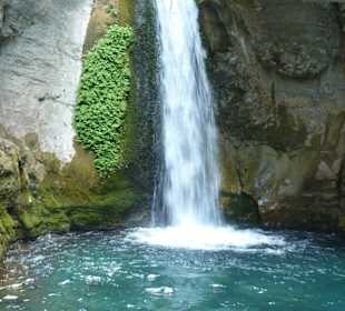 Sapadere Canyon Eiskalter Wasserfall