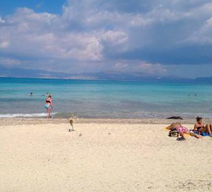 Strand Chrissi Island