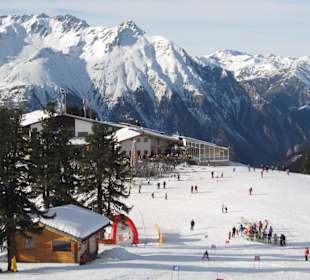 Bergkastel im Skigebiet Nauders