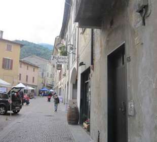 Wochenmarkt in Morbegno