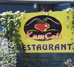 Kum Cafe Restaurant