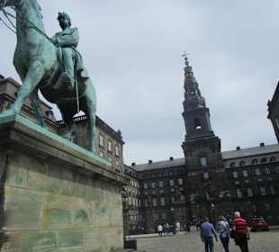  Schloß Christiansborg