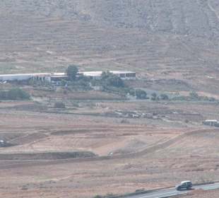 Blick zur Ziegenfarm