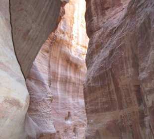 Spacer po Mieście Wykutym w Skale - Petra