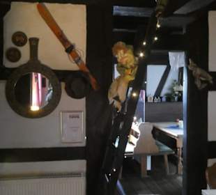 In den Innenräumen vom Hexenhäusle in Neuhausen