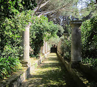 Gartenanlagen auf dem Weg Villa Jovia
