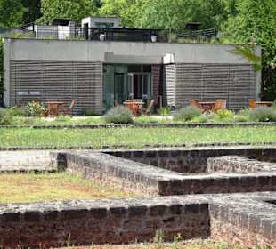 Rundgang durch die Ausgrabungsstätte