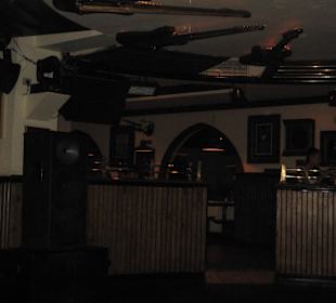 Etwas dunkel u. noch nicht viel los