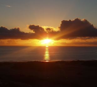 Sonnenaufgang am Strand