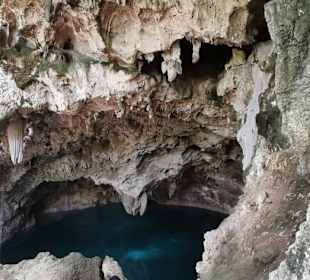 Ausflug zum National Park Los Tres Ojos mit Andy