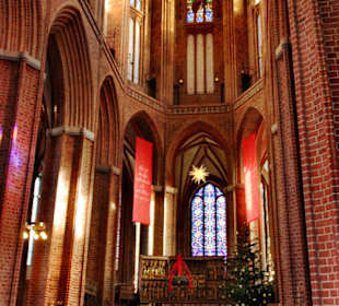 Blick in das Kirchenschiff