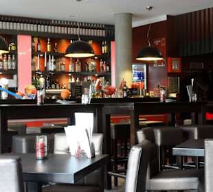 Blick in den Gastraum im Erdgeschoss