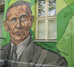 Am Eingang zum Museum Blindenwerkstatt Otto Weidt