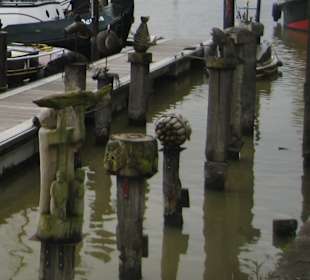Museumshafen:  "Kunst am Hafen" 
