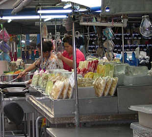 Essenstände am Markt