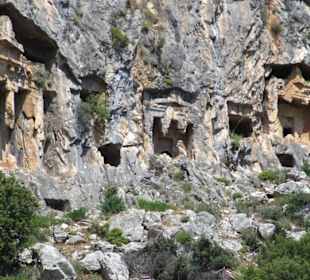 Felsengräber in Kaunos