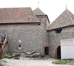 Die Sümeger Burg (innen)