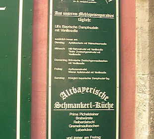 Beim Dampfnudel Ulli