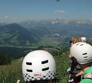 Kids auf dem Hahnenkamm