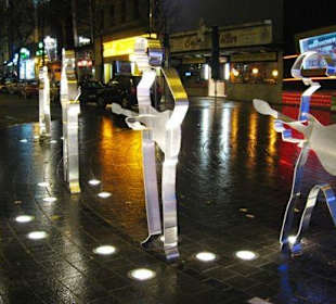 Die originalen Beatles in Kunst gegossen