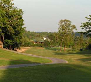 Loch 18, im Hintergrund das Hotel