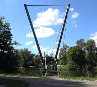 Schaukelweg an der Donau