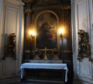 Seitenaltar / Seitenaltäre in der Michaelerkirche