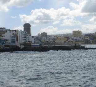 An der Plaza Eduardo Suárez Morales