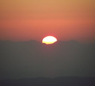 5:10 Uhr Sonnenaufang am Mosesberg