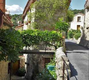 Rundgang durch die Altstadt von Eus