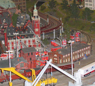 Brand im Hafengebiet