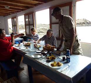 Landestypisches Esssen Fisch/Paella auf Los Lobos